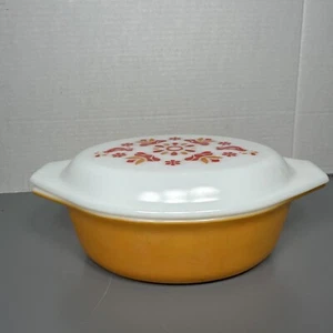 Pyrex Friendship 471 Casserole & Lid 20-C 1pt Birds Flowers Vintage - Picture 1 of 5