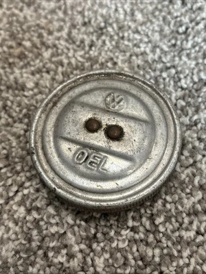 Volkswagen VW OIL CAP Beetle, Bug, Bus, Karmann Ghia, Transporter VOLKSWAGEN - Image 1 of 4