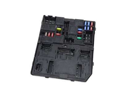 CENTRALINA PORTA FUSIBILI PER NISSAN Qashqai Serie 284B7-5NA1A Diesel 1500 (14> - Immagine 1 di 4