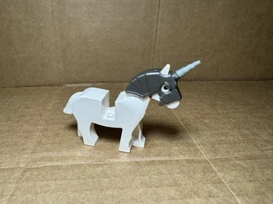 LEGO Castle Kingdoms White Horse Minifigure With Battle Helmet 7947 7949 Rare - Picture 1 of 7