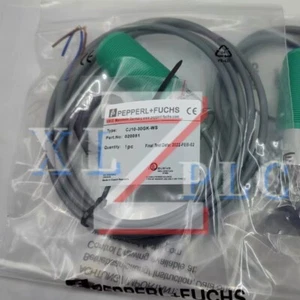 1PCS New PEPPERL+FUCHS CJ10-30GK-WS Proximity Sensor In Box* - Picture 1 of 4