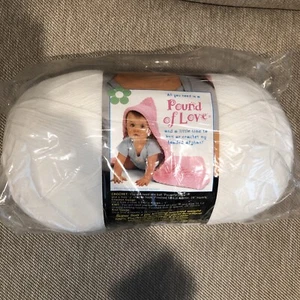 Lion Brand Pound of Love Yarn ~ White ~ New - Picture 1 of 3