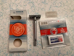 Merkur 23c DE Long Handle Safety Razor with 11 Blades - Picture 1 of 7
