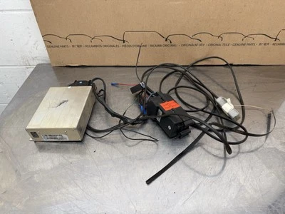 Audi RS4 B5 Ferrari Phone Electronic Module A7632/3/06 - Image 1 of 4