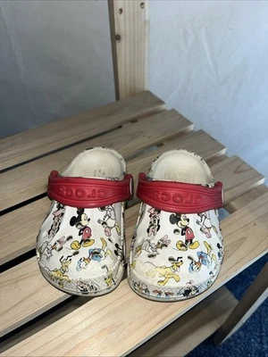 Tamanco Crocs Mickey Mouse/Minnie Mouse Disney Infantil Tamanho 5 - Imagem 1 de 4