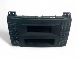 MERCEDES-BENZ VITO Furgon W447 Musik-Player ohne GPS A4479008905 2015 30364563 - Bild 1 von 6