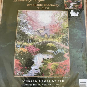 Thomas Kinkade Brookside Hideaway Counted Cross Stitch Kit Candamar 51157 NEW - Bild 1 von 4