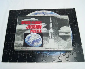 Vintage Raumfahrt Puzzle Vollfarbig Gute Erde Mondblick 1960er 11 Zoll x 13,5 Zoll - Bild 1 von 12