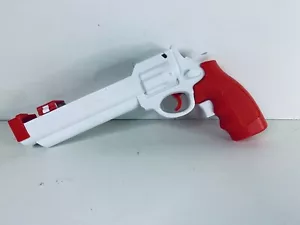 Nintendo Wii Revolver Colt Gun Red Controller GunCon Pistol Free Post - Picture 1 of 5