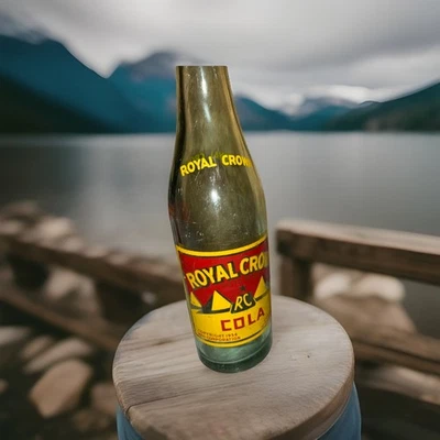 Garrafa de refrigerante vintage Royal Crown RC 12 oz. Copyright 1936 Nehi Corporation - Imagem 1 de 2