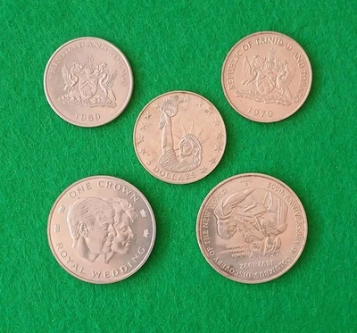 Lote l986, 1991 Colón, Islas Turcas y Caicos, Trinidad Tobago, Coronas Liberia... Foto 1 de 4