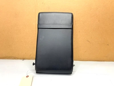 12-21 JEEP GRAND CHEROKEE REAR SEAT CENTER ARMREST CUP HOLDER BLACK, OEM LOT3575 - Image 1 of 4