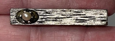 Clip de corbata vintage plateado con madera negra estilo perla de agua dulce para hombre Foto 1 de 4