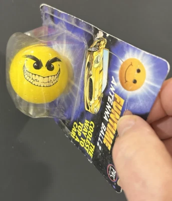 2000 PWC: FUNTIME Antena Ballz: Gadzooks: Evil Smiley Face: Josephine Pira!! Foto 1 de 3