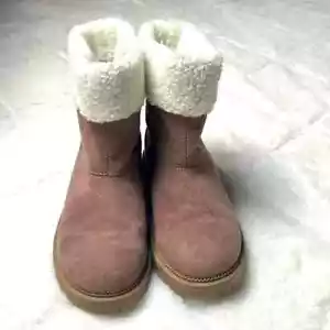 Little Girl Tan Fur Ankle Old Navy Boots Size: 1 - Picture 1 of 7