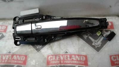 Chevrolet SS Caprice 2014-2017 OEM RH pasajero derecho manija de puerta trasera cromada Foto 1 de 3