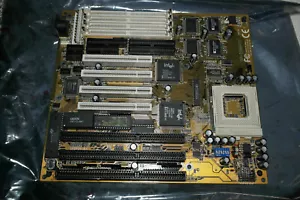 Gigabyte GA-586ATV Socket 7 ver 4BPCI ISA EDO Baby-AT Motherboard - Picture 1 of 9