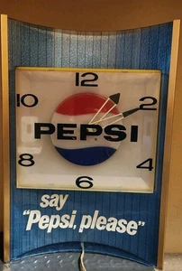Pepsi Leucht CURVED Uhr Vintage Authentic Original Soda 60er Jahre - Bild 1 von 6