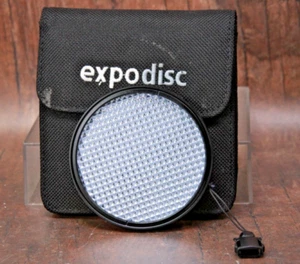 ExpoDisc 77mm Professional White Balance Filter With Case - Picture 1 of 5