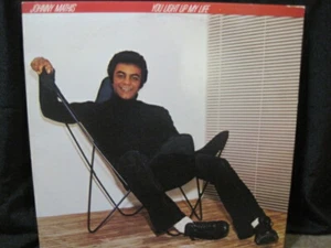 JOHNNY MATHIS ~ YOU LIGHT UP MY LIFE ~ COLUMBIA #35259 ~ 1978 ~ VGUC - Picture 1 of 4