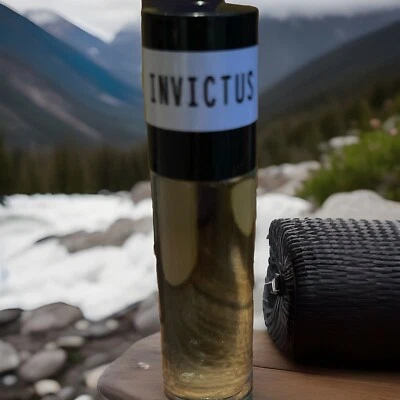 Óleo corporal Invictus 1/3 oz puro e sem cortes *frete combinado* - Imagem 1 de 2