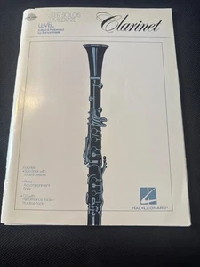 Master Solos Intermediate Level for Clarinet by Ramon Kireilis Hal Leonard Music - Picture 1 of 4