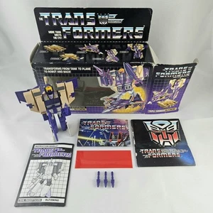 Blitzwing W/BOX 1985 Vintage G1 Transformers Hasbro Action Figure Triple Changer - Picture 1 of 22
