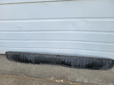 Parachoques trasero Mini Cooper S 2007-2010 moldura central 2752543 Foto 1 de 4