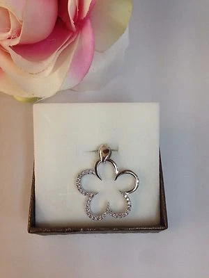ciondolo pendaglio donna argento 925 anallergico rodiato fiore stilizzato zircon - Immagine 1 di 2