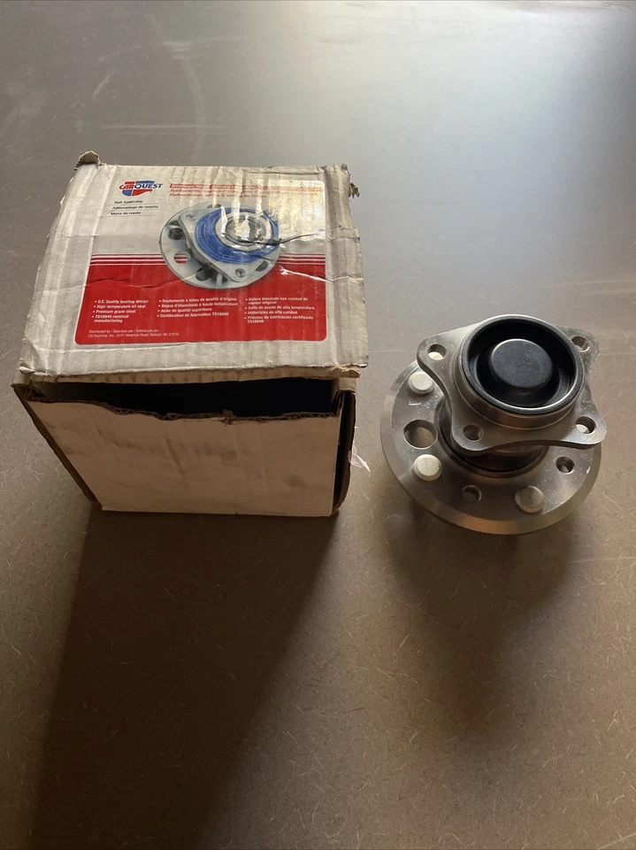 Wheel Bearing and Hub Assembly Rear R512208 fits 02-04 Toyota Camry - Image 1 of 4