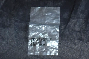 TE Connectivity AMP P/N 208101 - 8 Stecker Verriegelungsblock NEU versiegelt Beutel mit 50 - Bild 1 von 9