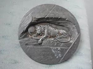 19TH CENTURY LION OF LUCERNE SCHWEGLER BRONZE ? SPELTER ? PLAQUE - SIGNED - Picture 1 of 7