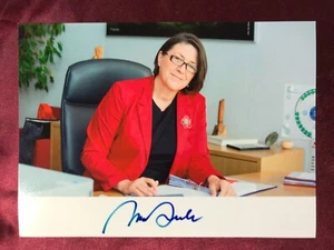Autogramm VIOLETA BULC-Basketball JUGOSLAWIEN-Politik SLOWENIEN-handsigniert - Picture 1 of 2