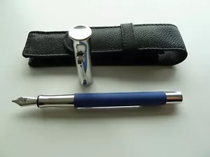 Graf von Faber-Castell Guilloche Indigo Blue - Füllfederhalter - ID 146553 - Bild 1 von 6