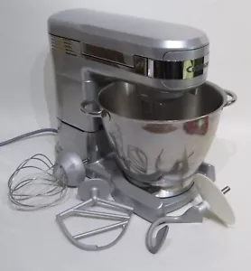 Cuisinart 5.5 Qt Bowl Stand Mixer Model SM-55 EUC Brushed Chrome - 3 attachments - Picture 1 of 7