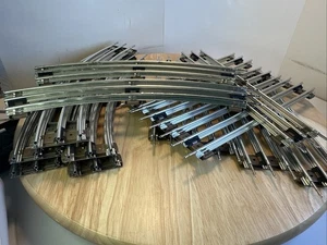 NEW OLD STOCK 16 SECTIONS OF K-LINE O GAUGE TUBULAR TRACK 8 CURVED 8 STRAIGHT - Picture 1 of 15