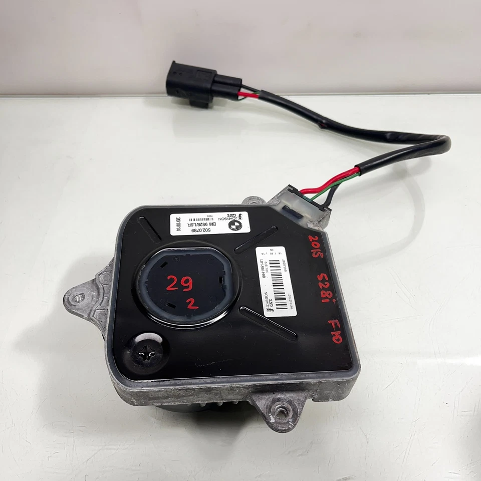 BMW 528I XDRIVE F10 2012-2016 2,0 L - 600 W motor ventilador de refrigeración eléctrico 8641951 OEM Foto 1 de 4