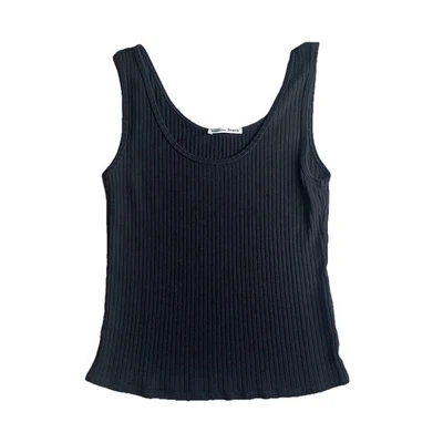 Camiseta sin mangas acanalada negra Reformation para mujer mediana cuadrada más cercana Foto 1 de 4