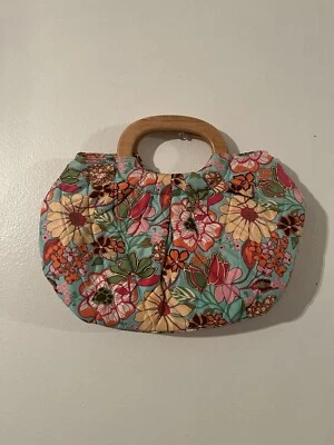 VERA BRADLEY TROPICAL SILK LIMITED EDITION KELLY AND WALLET SET - Image 1 of 4