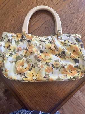 Y2K Old Navy Womans Flowered Handbag Purse Canvas Yellow Orange Boho Wood Handle - Image 1 of 4
