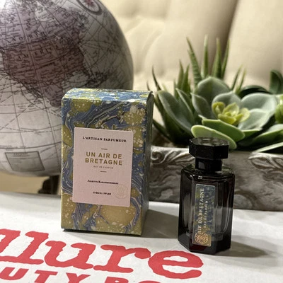 L'Artisan Parfumeur Air de Bretagne Eau de Parfum MINI Splash Dab .17oz 5 ml Nuevo en caja Foto 1 de 4