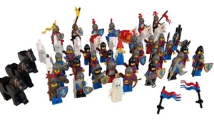 Vintage LEGO Lion Knights & Foot Soldiers großes Konvolut viele Minifiguren - Bild 1 von 1