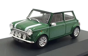Solido 1/43 Scale S4316601 - Mini Cooper 1.3i Sport Pack - British Racing Green - Picture 1 of 5