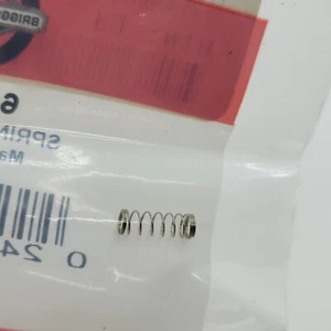 Briggs & Stratton 691528 Pawl Spring 805953 085432 085462 138432 Genuine OEM NOS - Picture 1 of 5