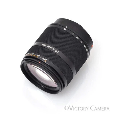 Sony DT 18-200mm f3.5-6.3 Zoom Lens For A-Mount Cameras [EXC] - Image 1 of 4