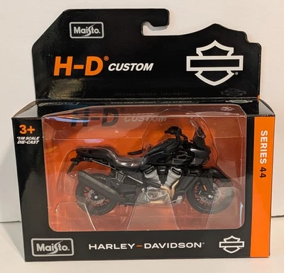 Maisto HD 2023 Black Pan America 1250 Special Series 44 1:18 Die Cast - Image 1 of 4