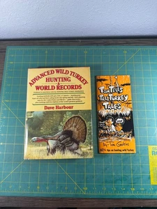 Tom Tells Tall Turkey Tales 62 1/2 Tipps Jagd Wild Turkey + Dave Harbour Lot - Bild 1 von 24
