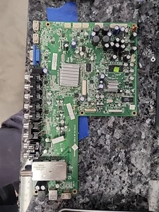 Dynex DTV26/32 Main Board - Picture 1 of 6