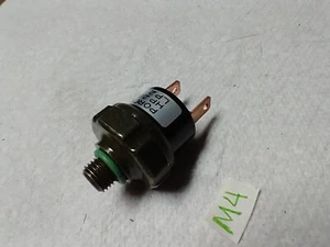 FOUR SEASONS 35829 UNIVERSAL BINARY A/C PRESSURE SWITCH HP28 LP2 - Picture 1 of 4