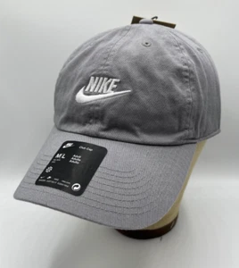 Gorra de club Nike gris facturada blanca logotipo Futura talla M/L FB5368-073 - Imagen 1 de 4